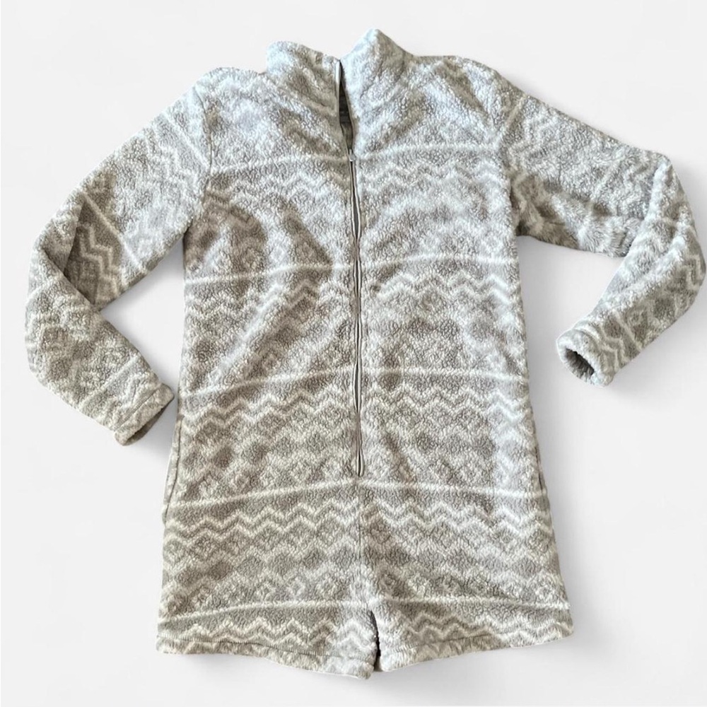 Aerie - White and Gray Fleece Zip-Up Romper